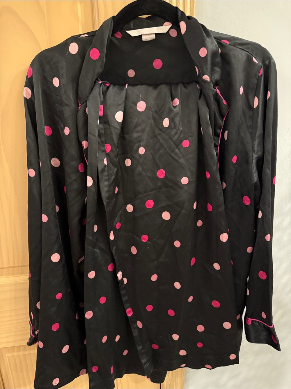 Victoria’s Secret Black Pink Polka Dot Satin Pajama Set Small